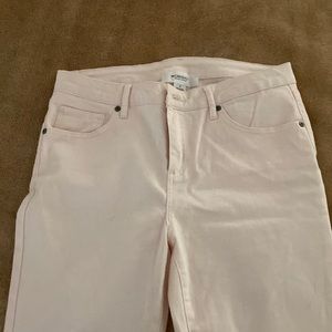 Light pink skinny jeans